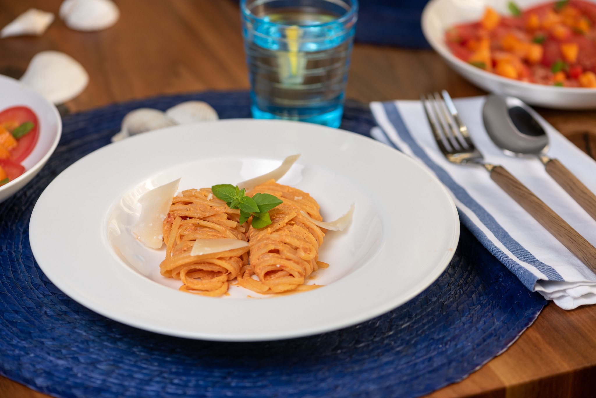 Spaghetti mit Ricotta-Tomaten-Creme